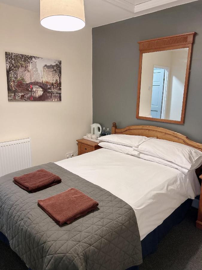 The Coach House At The Bull Inn Milton Keynes Extérieur photo