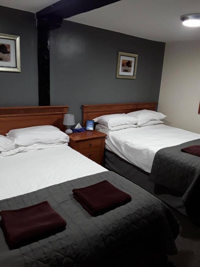 The Coach House At The Bull Inn Milton Keynes Extérieur photo