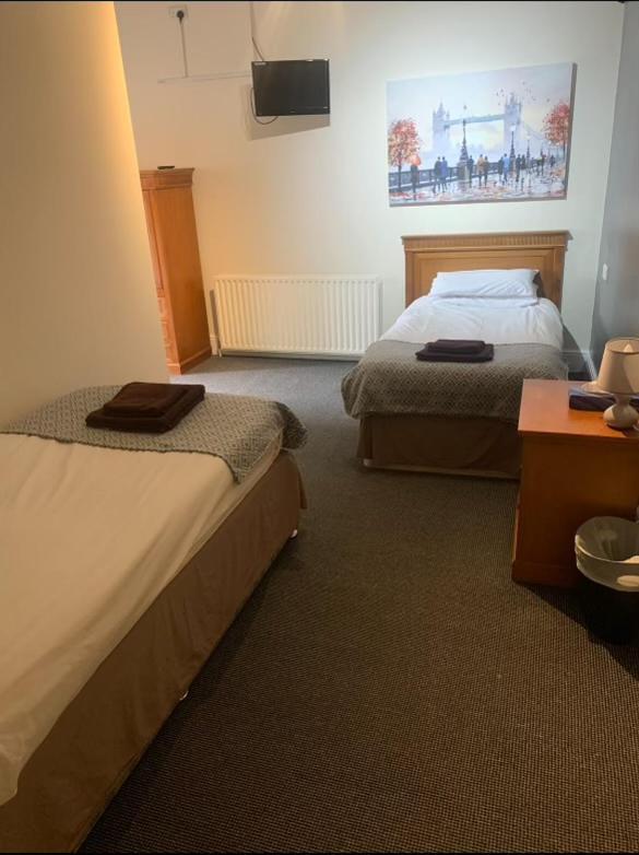 The Coach House At The Bull Inn Milton Keynes Extérieur photo